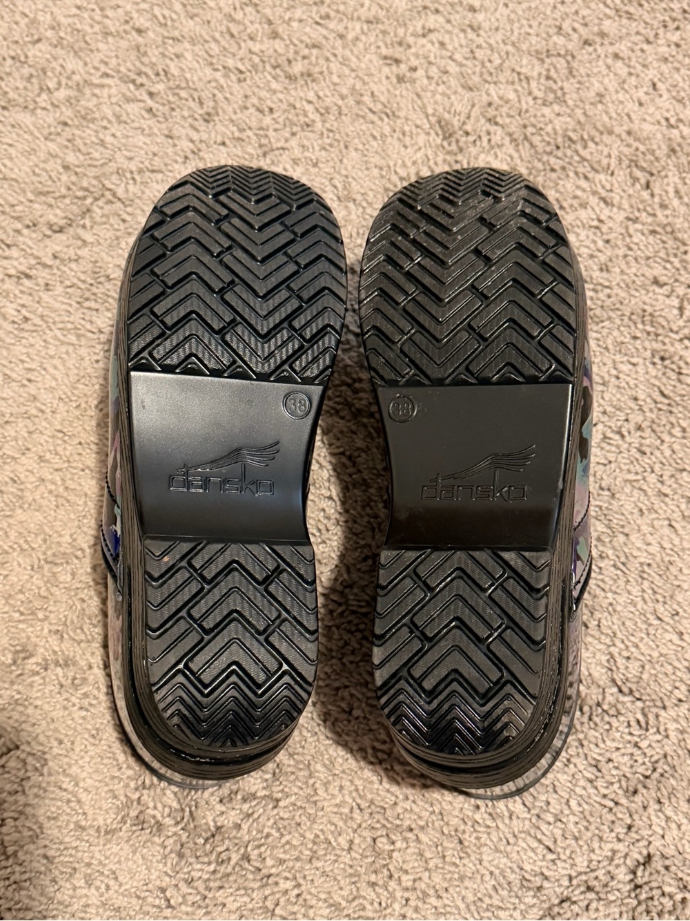 Dansko Clogs - Picture 9 of 9